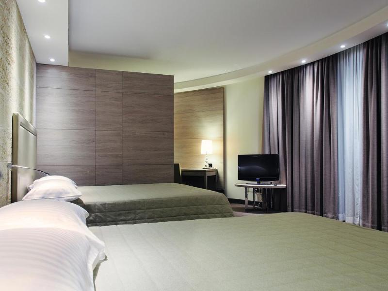 Una Hotels Tenuta Contessa Farm & Spa Cosenza 몬탈토 우푸고 외부 사진