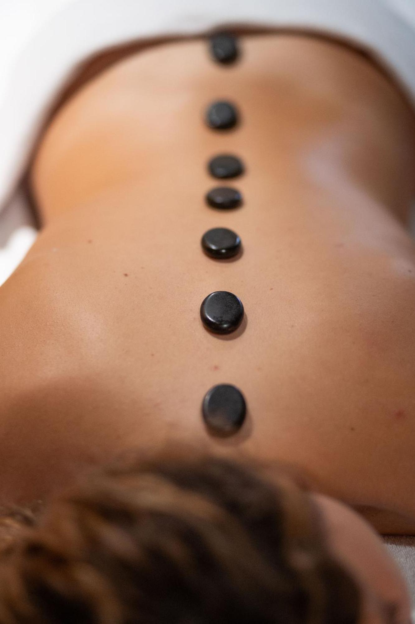 Una Hotels Tenuta Contessa Farm & Spa Cosenza 몬탈토 우푸고 외부 사진