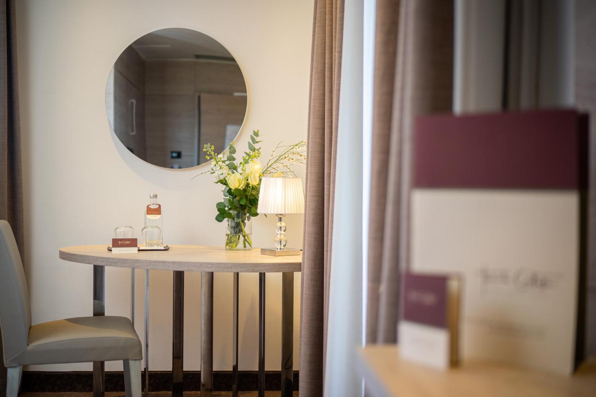 Una Hotels Tenuta Contessa Farm & Spa Cosenza 몬탈토 우푸고 외부 사진