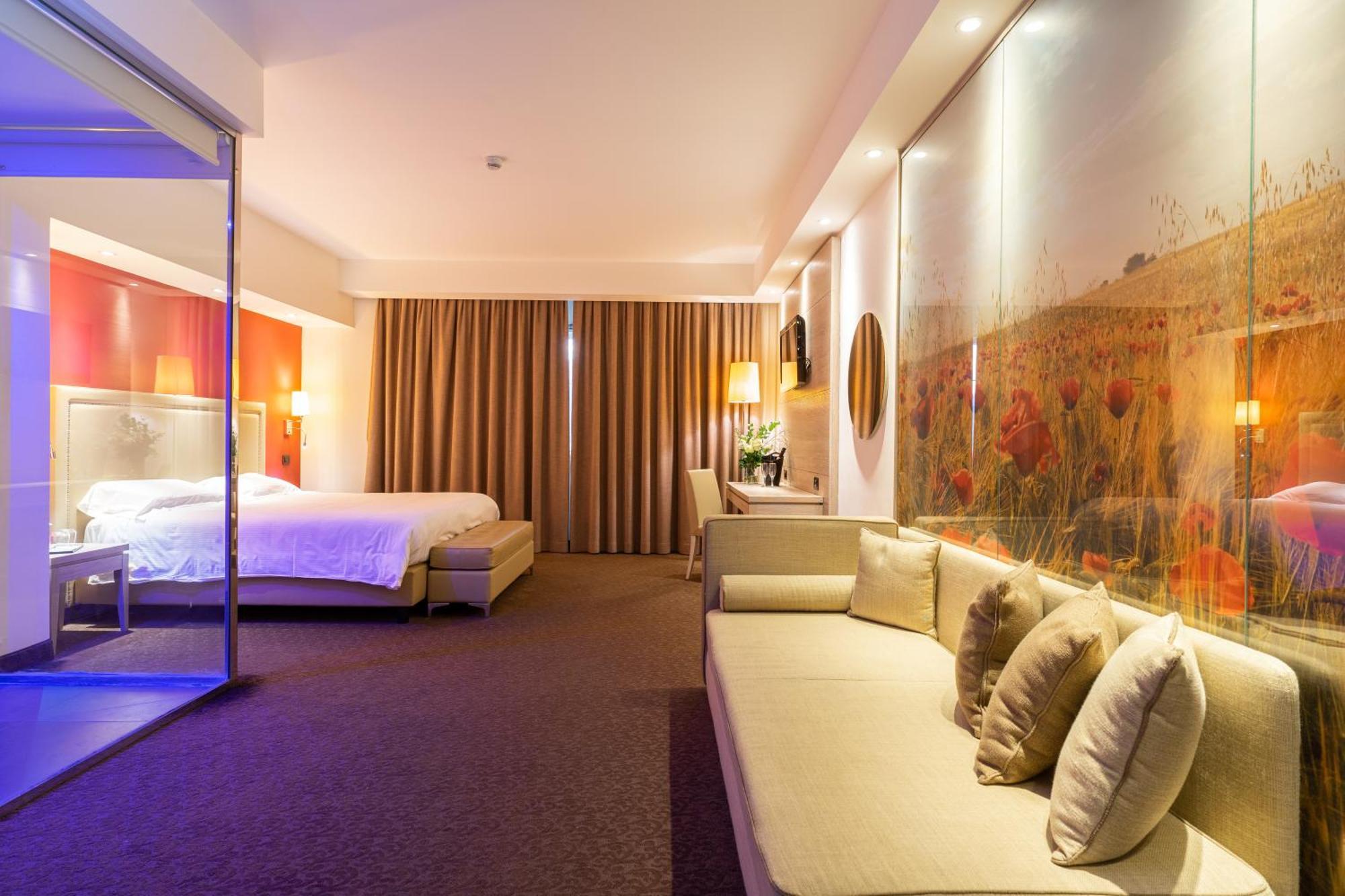 Una Hotels Tenuta Contessa Farm & Spa Cosenza 몬탈토 우푸고 외부 사진